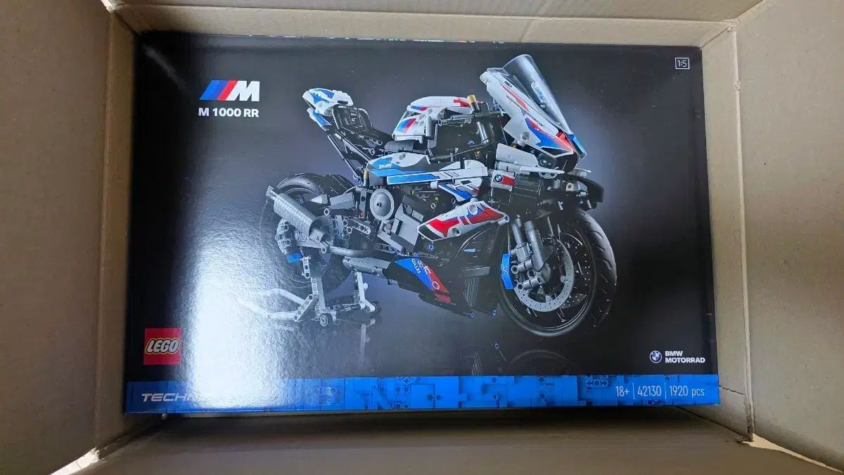 42130 LEGO テクニック BMW M 1000 RR misb