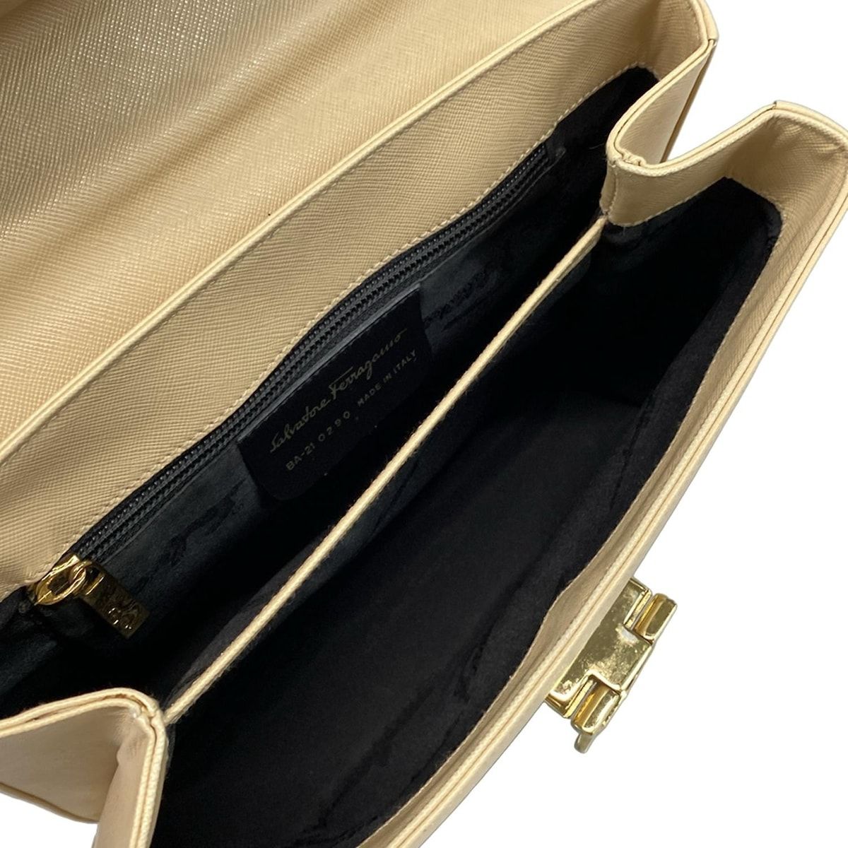 FERRAGAMO/SalvatoreFerragamo(サルバトーレフェラガモ) ハンドバッグ 