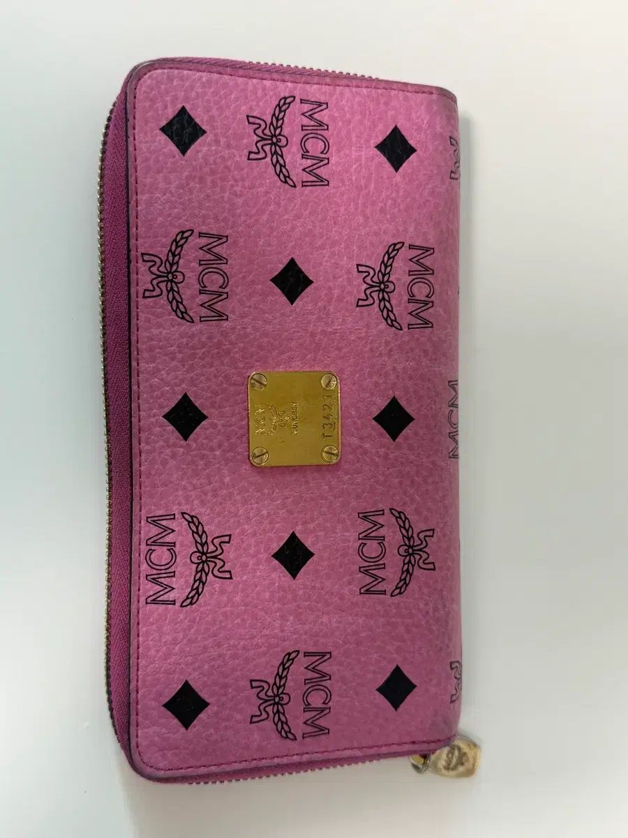 MCM ピンク 長財布