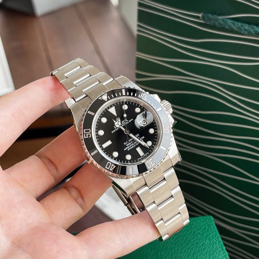 ご購入大歓迎です rolex 付属品はありません！！ ROLEX ロレックス 時計 サブマリーナ m116610 自動巻き
