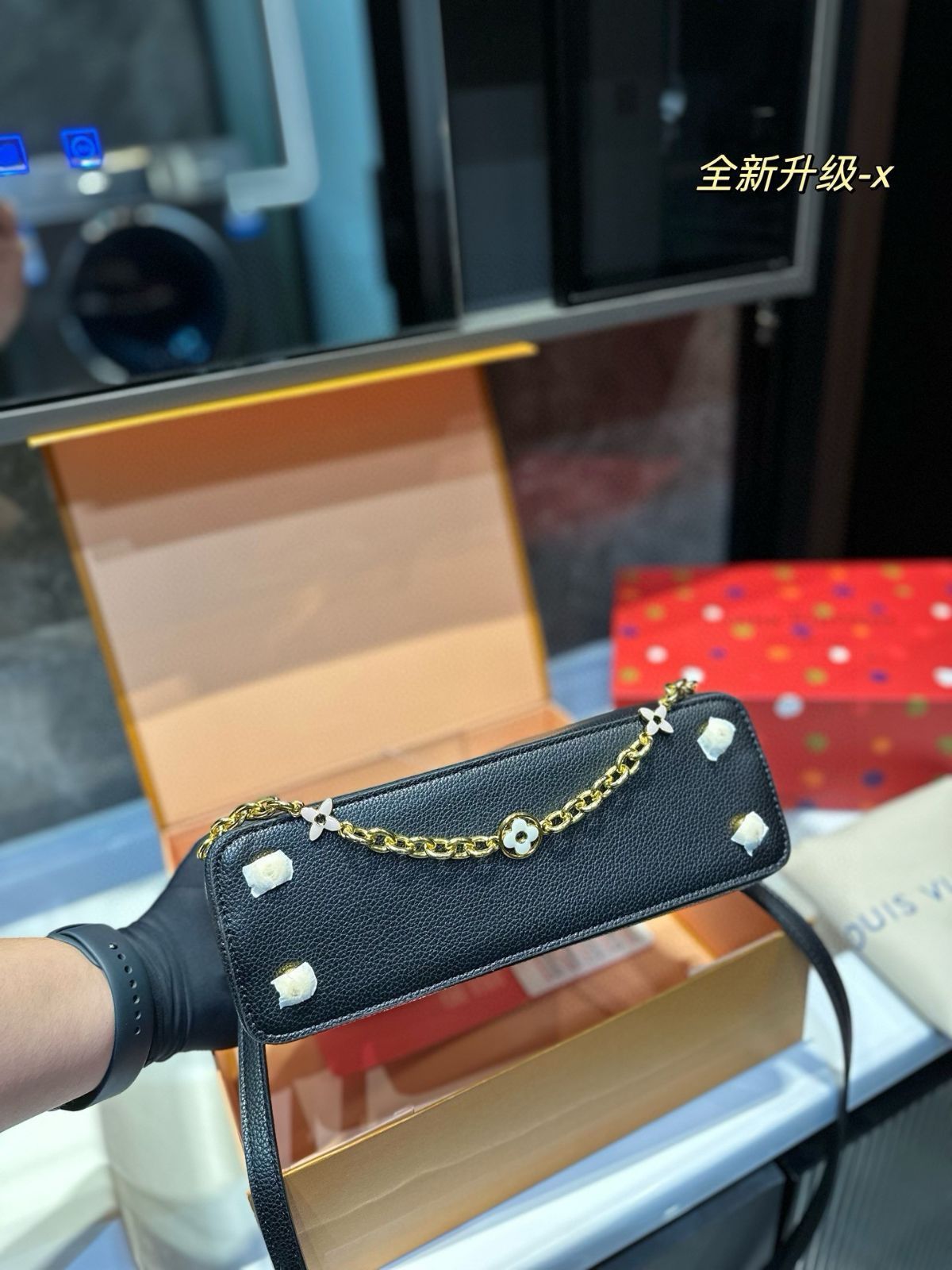 【今日特価】LVCapucines ハンドバッグ 送料無料！在庫限定価格 -WT0輸入