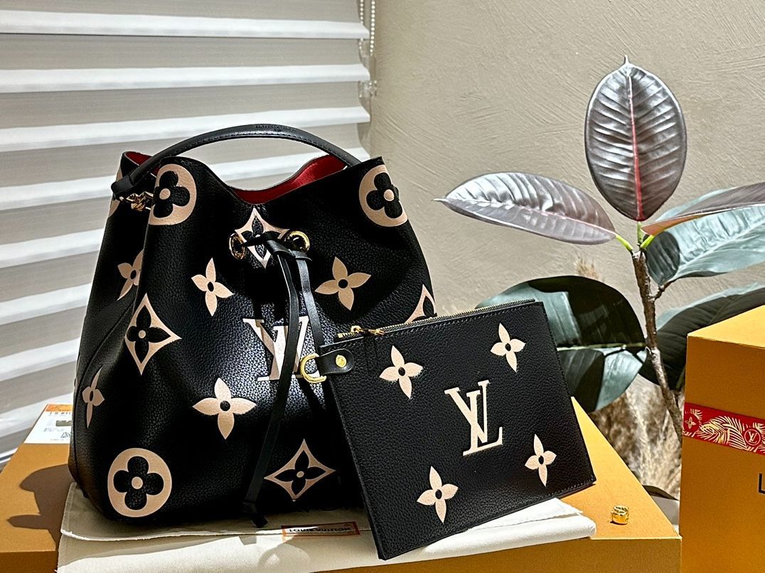 【今日特価】LV 新モデルバケツバッグ 送料無料!在庫限定価格 【今日特価】LV 新モデルバケツバッグ 送料無料!在庫限定価格