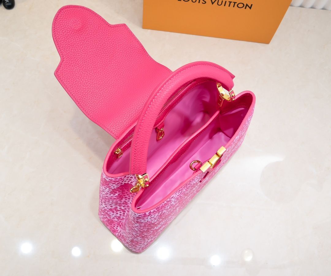 【今日特価】LV x YK Capucines ハンドバッグ 送料無料!在庫限定価格 【今日特価】LV x YK Capucines ハンドバッグ 送料無料!在庫限定価格