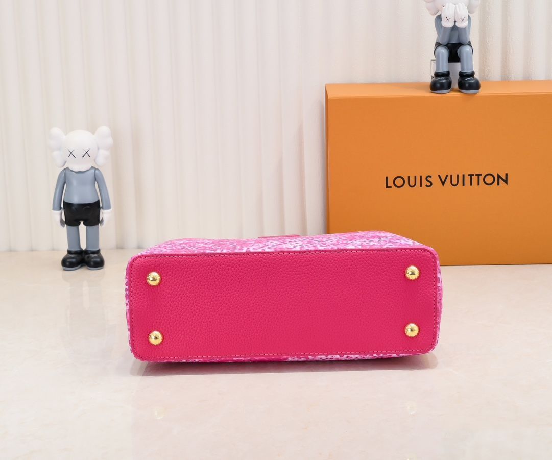 【今日特価】LV x YK Capucines ハンドバッグ 送料無料!在庫限定価格 【今日特価】LV x YK Capucines ハンドバッグ 送料無料!在庫限定価格