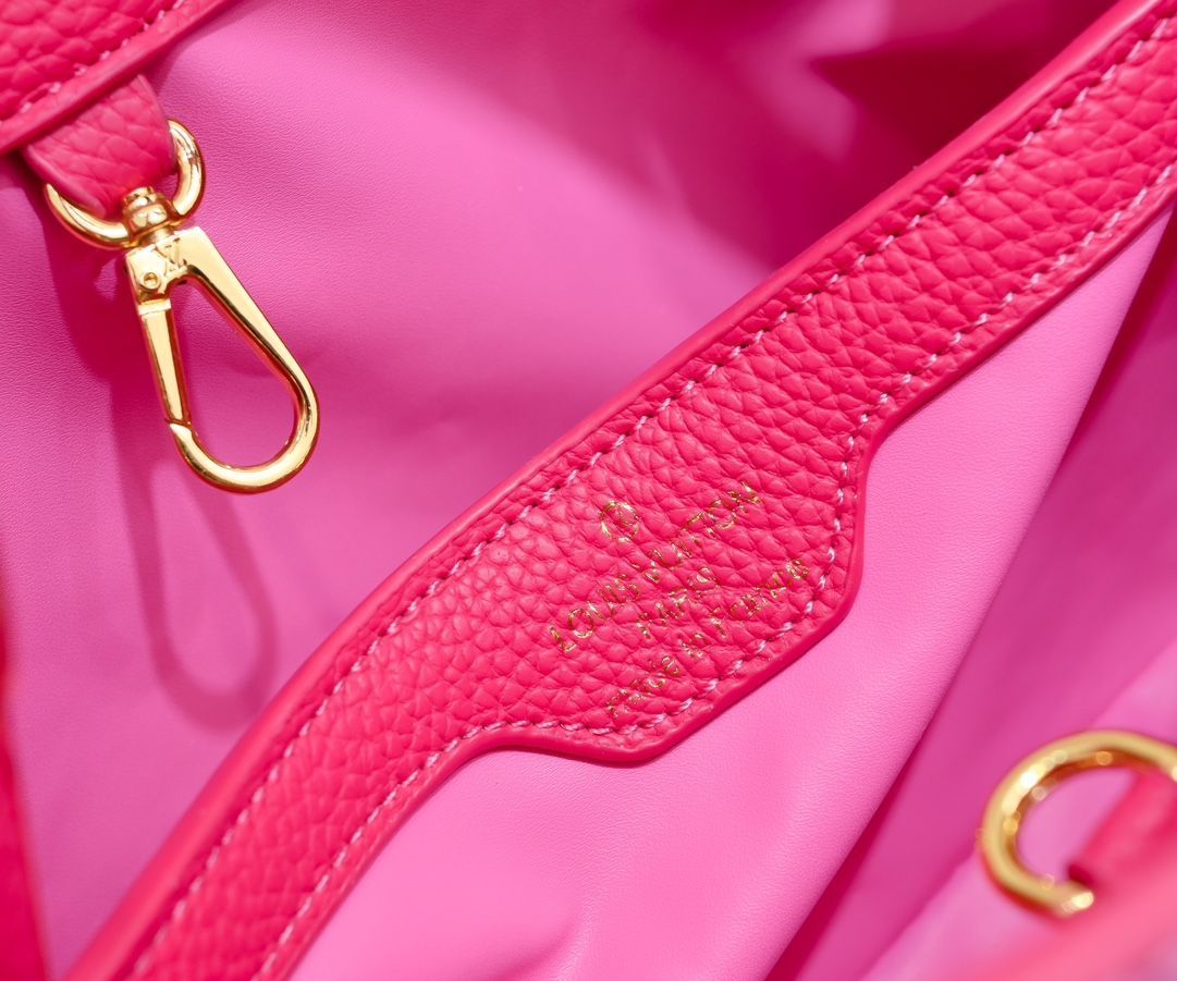 【今日特価】LV x YK Capucines ハンドバッグ 送料無料!在庫限定価格 【今日特価】LV x YK Capucines ハンドバッグ 送料無料!在庫限定価格