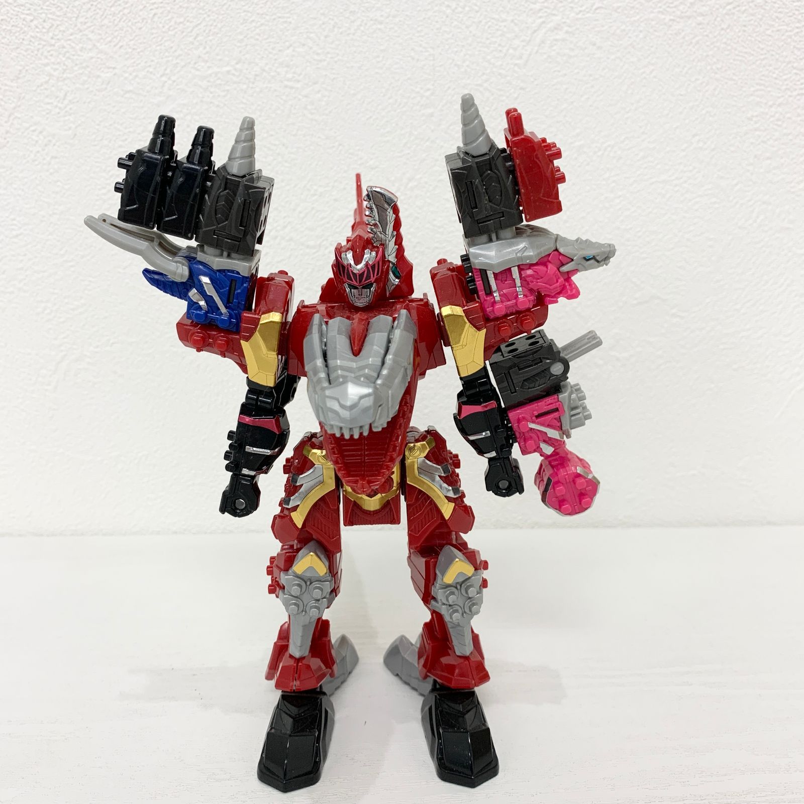 騎士竜戦隊リュウソウジャー 竜装合体 DXキシリュウオー スリーナイツ 