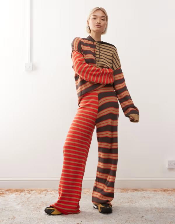 コルージョン レディース ボトムス カジュアルパンツ パンツ スウェットパンツ ニット COLLUSION spliced stripe knitted sweatpants part of a set Multi stripe マルチカラー
