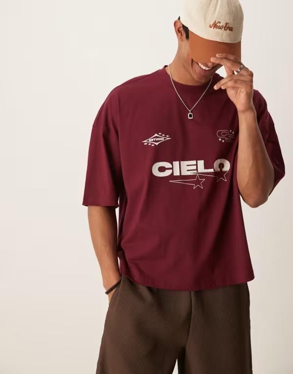 エイソス メンズ トップス Tシャツ プリント シャツ ASOS DESIGN oversized boxy dropped shoulder Tshirt with print detail Burgundy バーガンディ