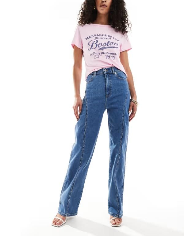 ドクターデニム レディース ボトムス デニムパンツ ストレート ジーンズ Dr Denim Moxy straight leg curve cut leg jeans in vale sky plain mid wash Midwash blue ブルー