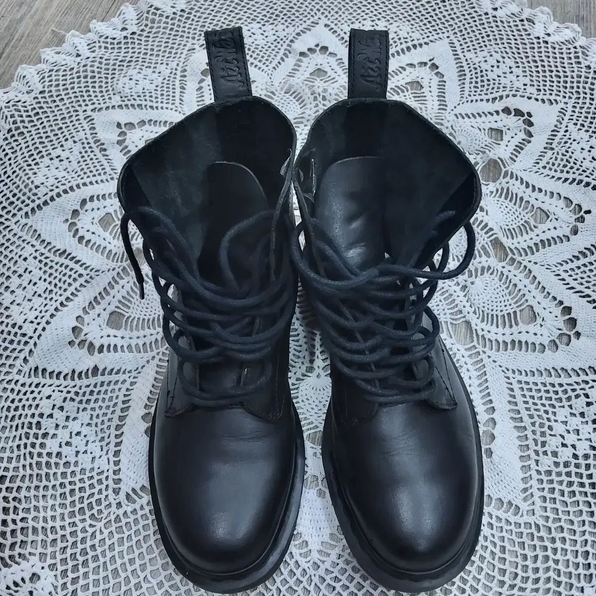 DR. MARTENS ドクターマーチン靴（ユニセックス）