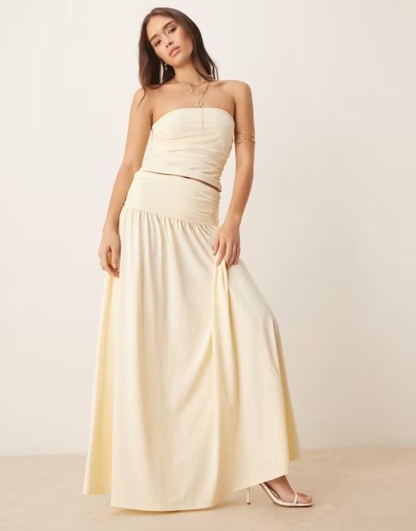 エイソス レディース ボトムス スカート ギャザー マキシ ASOS DESIGN mix match drop waist ruched maxi skirt in buttermilk Buttermilk