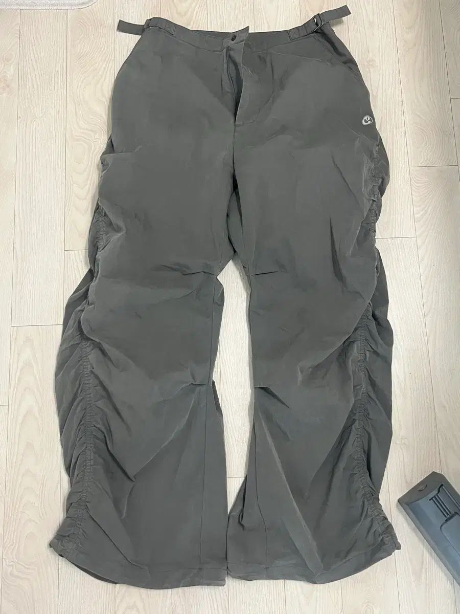 ISSEY MIYAKE イッセイミヤケ コインパーリング パンツ