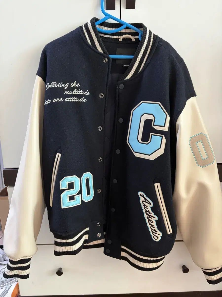COVERNAT ネイビー BIG C ロゴ スタジャン mサイズ