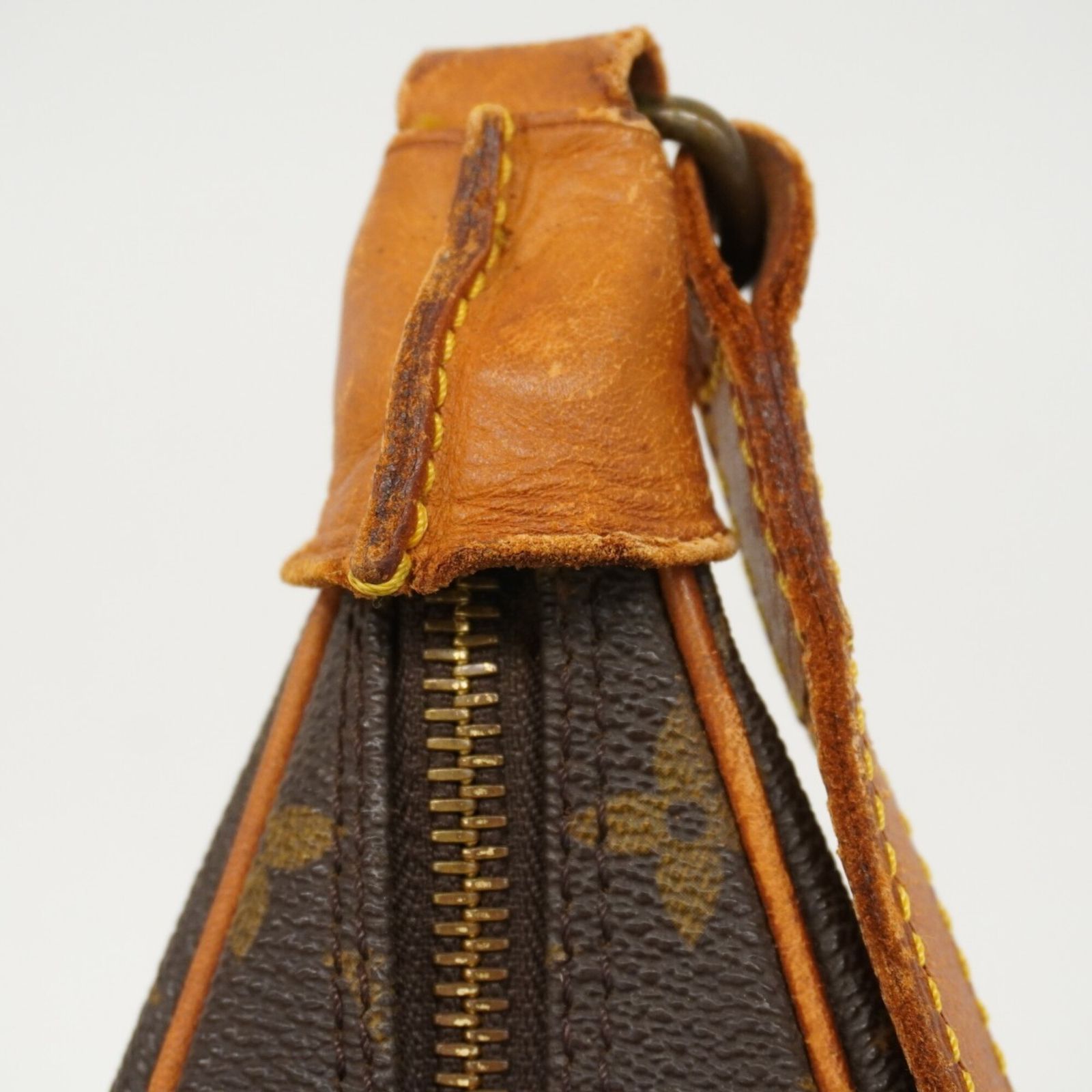 ルイ・ヴィトン(Louis Vuitton) ルイ・ヴィトン ショルダーバッグ 
