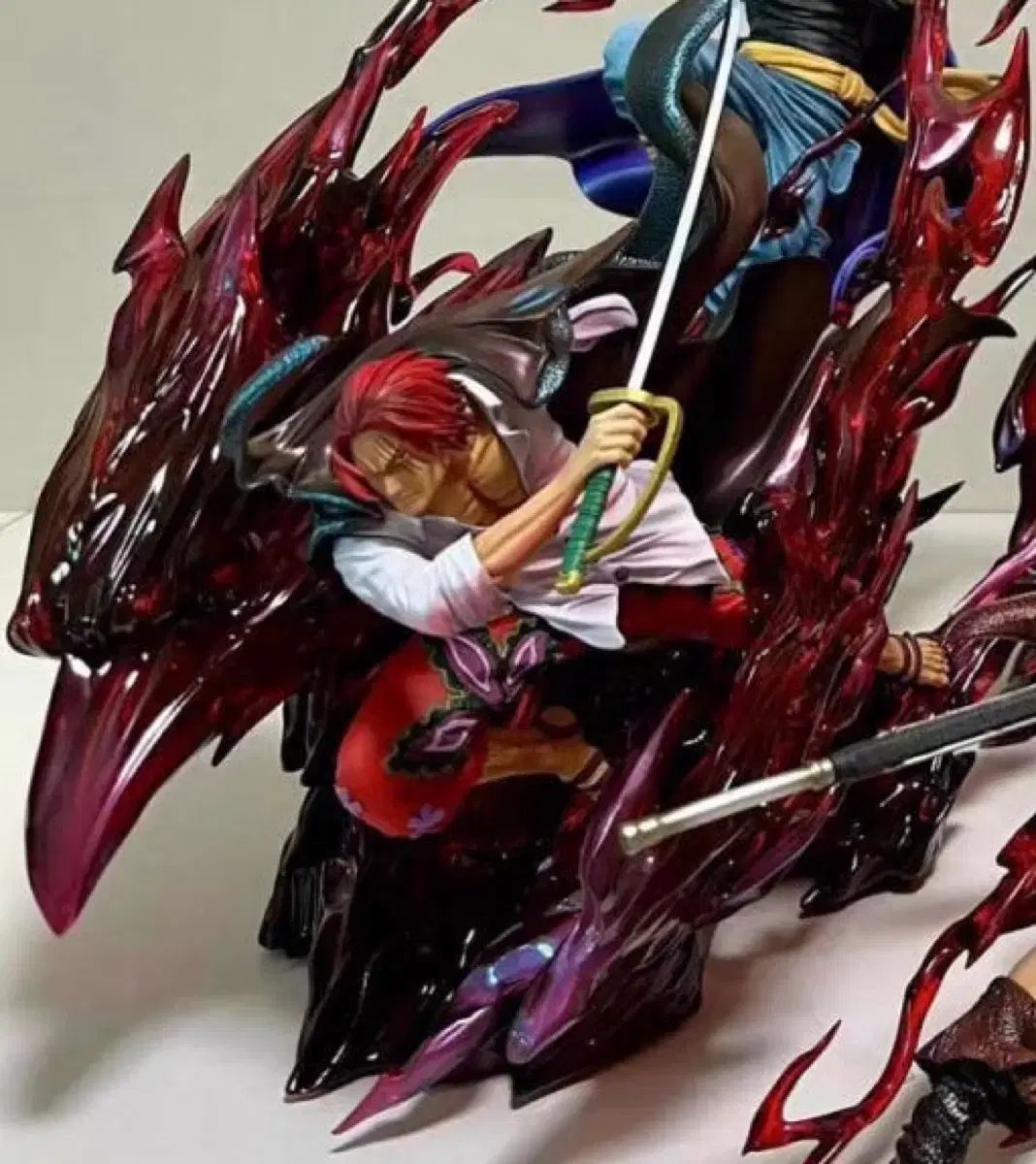 オペラ マーブル缶バッジ HANABIYORI 魔入間 はなびより