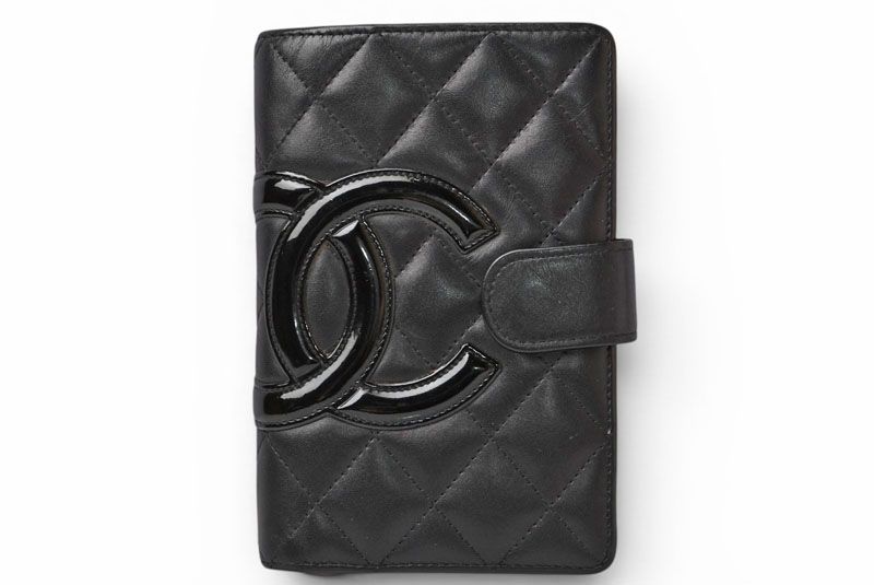 シャネル 財布/二つ折 CHANEL 折財布 カンボン ファスナー付 A50080 ブラック/ブラック【中古】