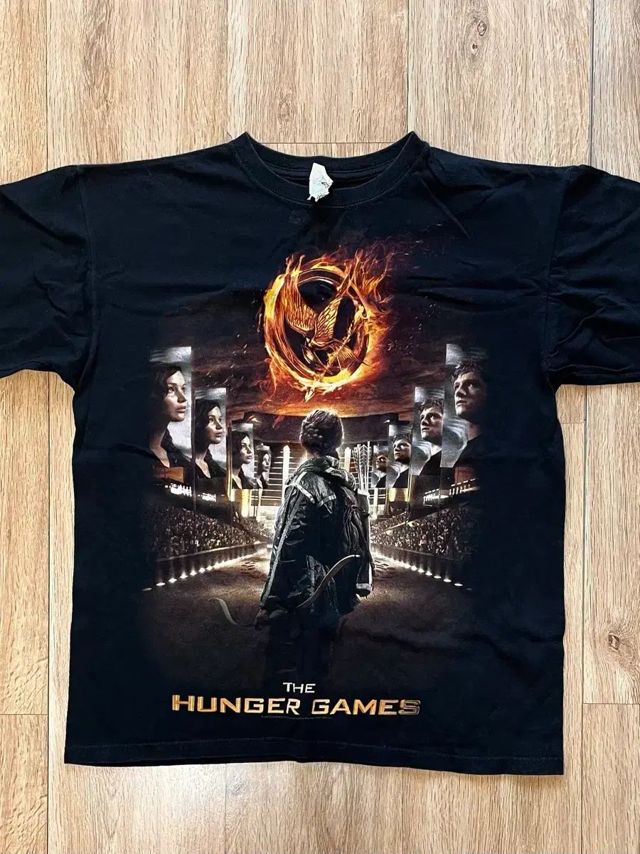韓国国内唯一映画ハンガー・ゲーム プロモTシャツ Promo
