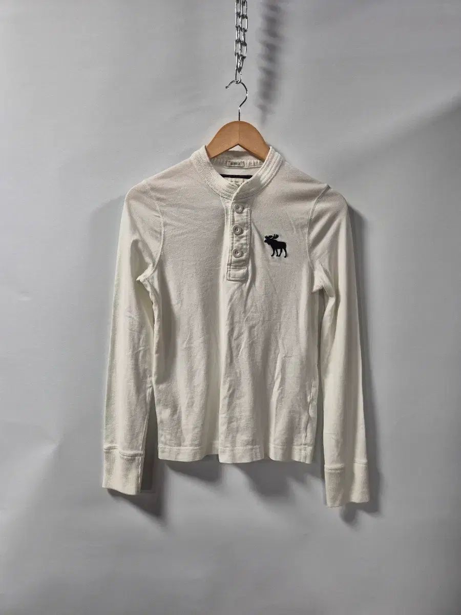 *送料無料※メルカリshop取引では対象外*Abercrombie アバクロンビー ピンターカル Y2K オールドスクール 長袖Tシャツ(状態A級)