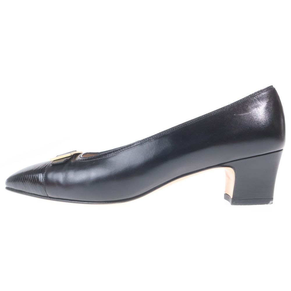 FERRAGAMO (フェラガモ) ロゴバックル レザー ヒール パンプス