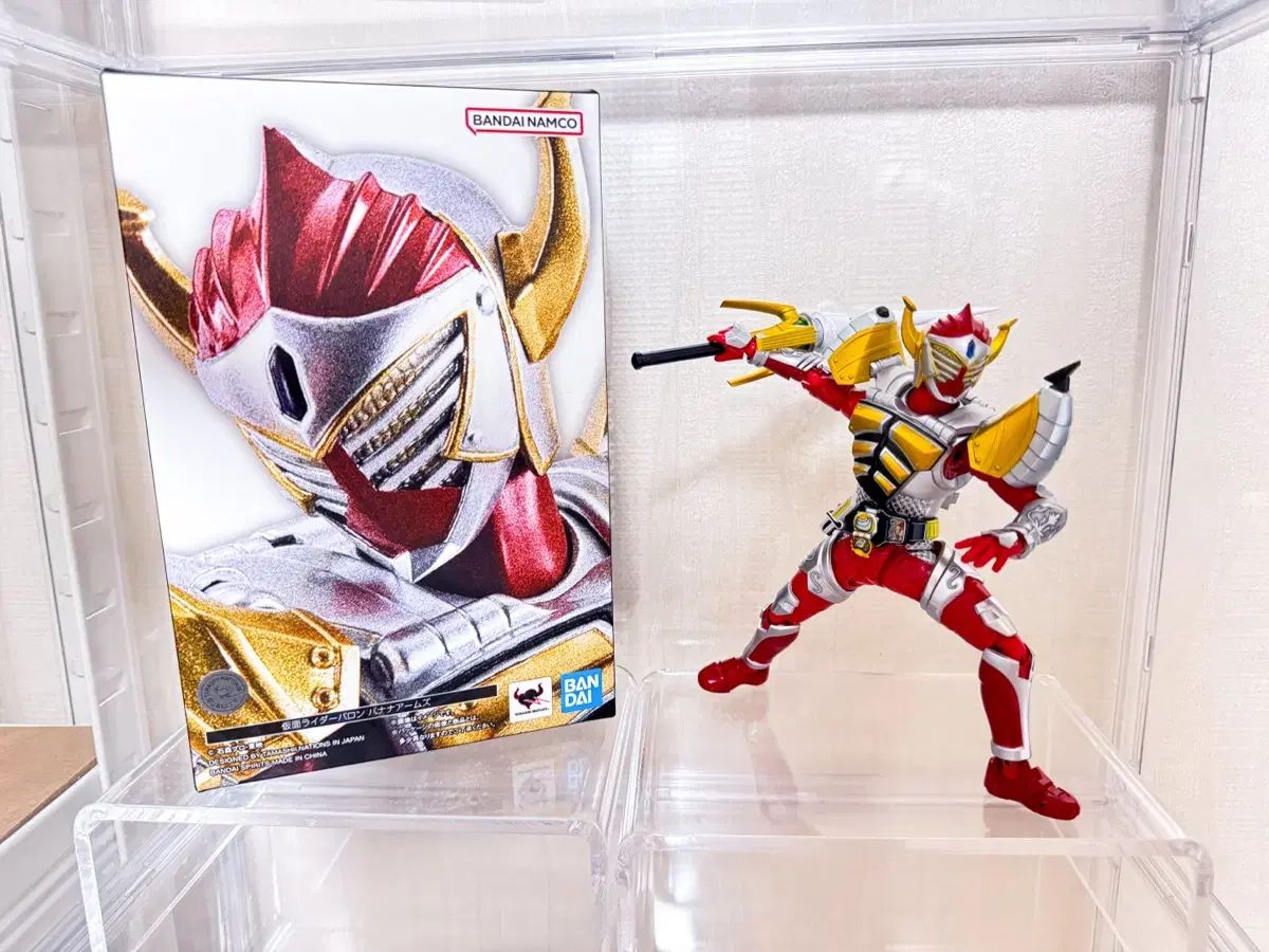 )仮面ライダーガイム s h figuarts ジーン骨彫製バロン