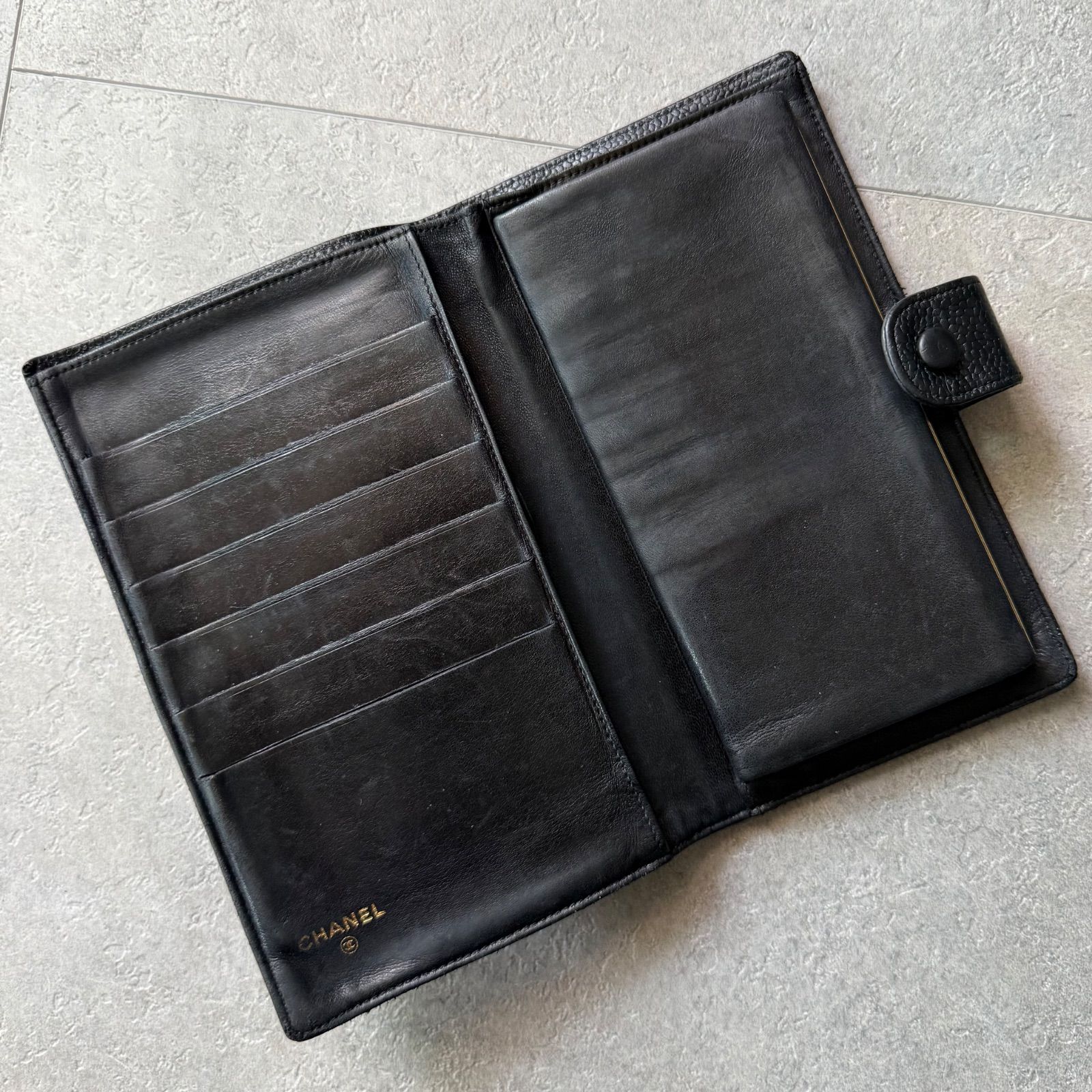 CHANEL】ブラックレザー デカココ タイムレスCC 長財布 【公式通販】