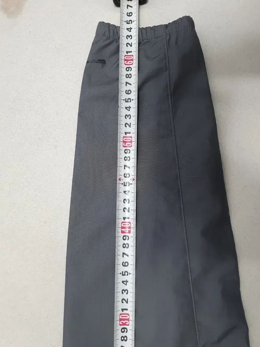 ナイキ ACG ウィンドブレーカー ジャケット チャコール グレー M ナイキ ACG ウィンドブレーカー ジャケット チャコール グレー M
