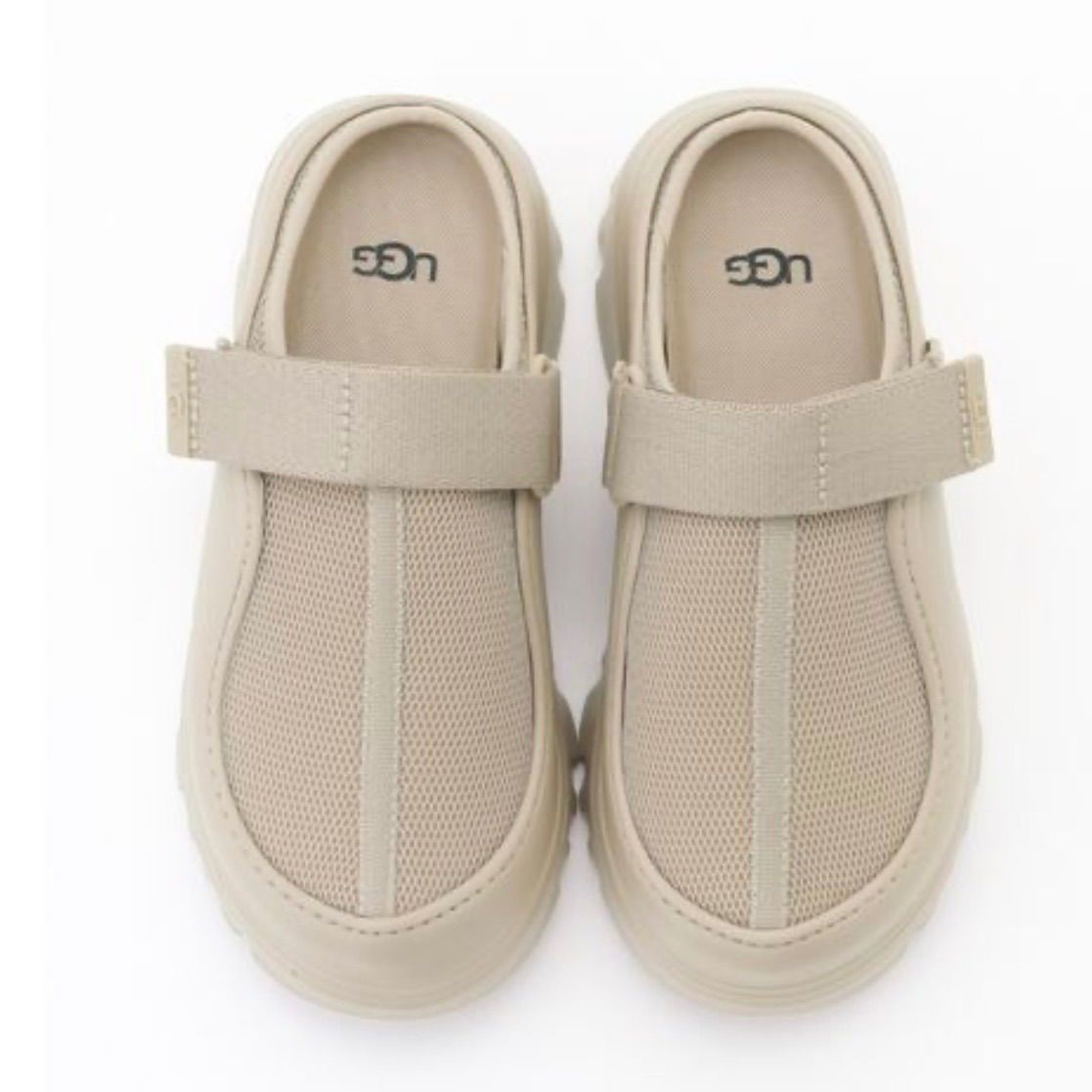 新品未使用　アグ　サンダル　UGG PEAKMOD　ピークモッド　1166912