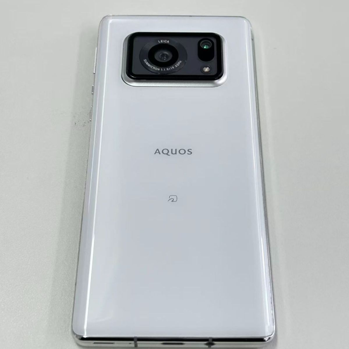 【訳あり品】AQUOS R6 128GB ホワイト