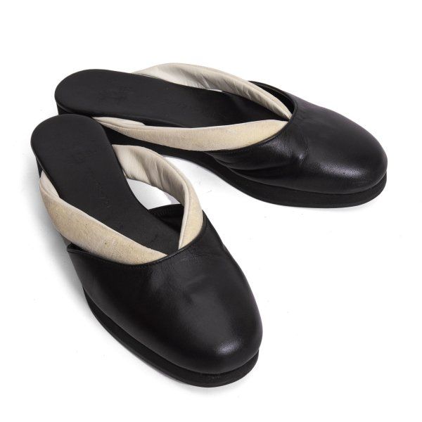 ヨウジヤマモト ファムYohji Yamamoto FEMME スウェード鼻緒デザインフラットサンダル 黒オフ5(23.5cm位)