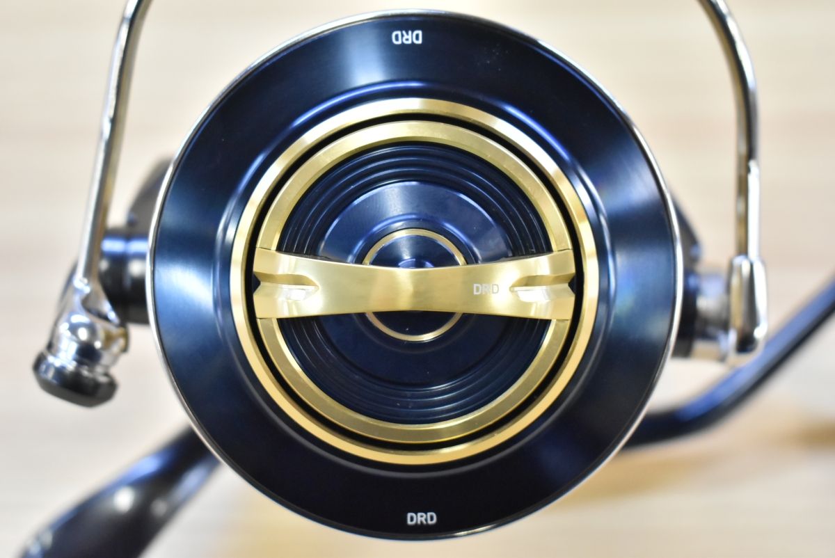 ダイワ 25 ソルティガ 25000-P スピニングリール DAIWA SALTIGA カジキ クロマグロ キャスティング トローリング 釣り 等に