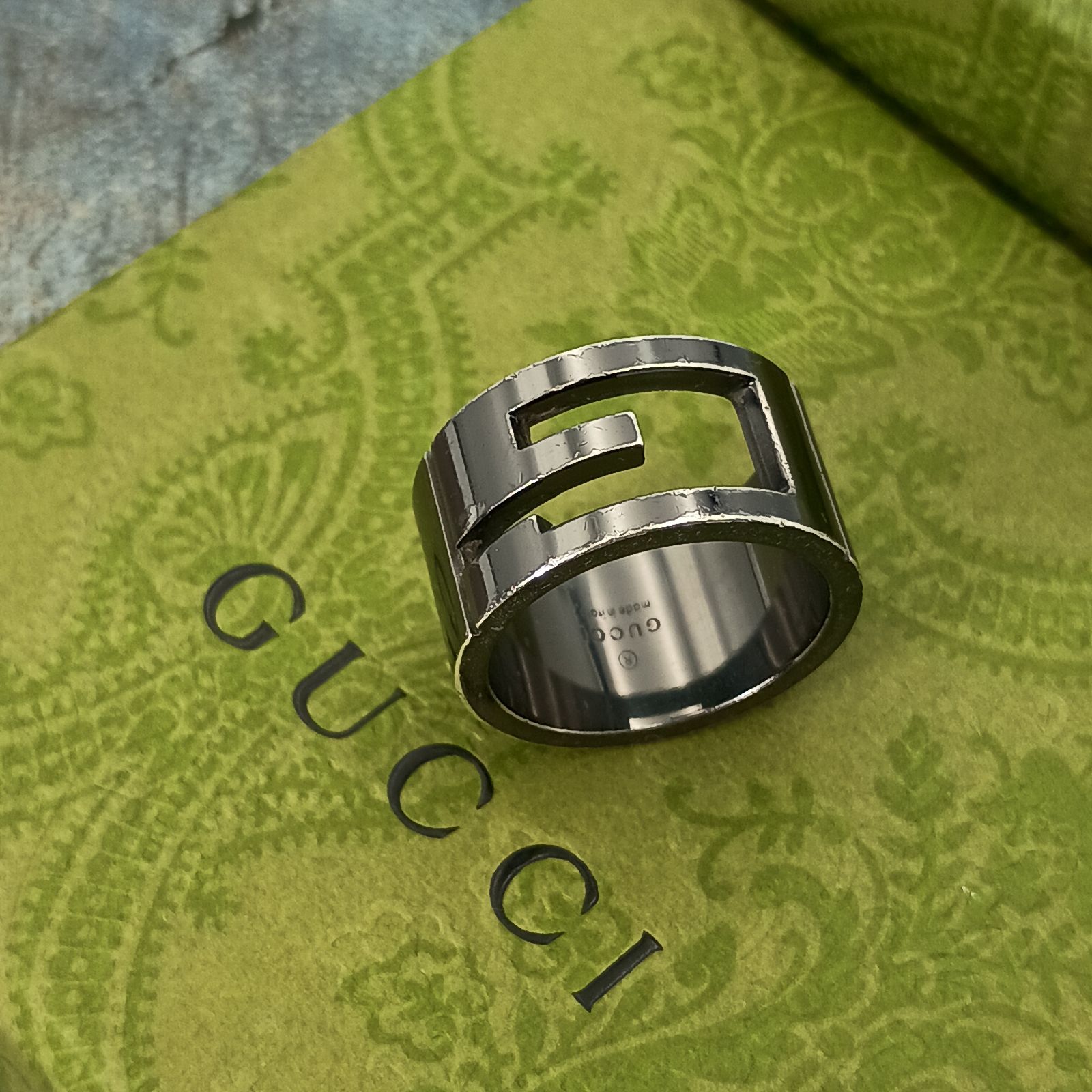 GUCCI 　グッチ 　17号　ブラック　Gカット　ブランデッドG　リング　指輪　 表記18号 メンズ 　Gロゴ　シルバー925　 ヴィンテージ