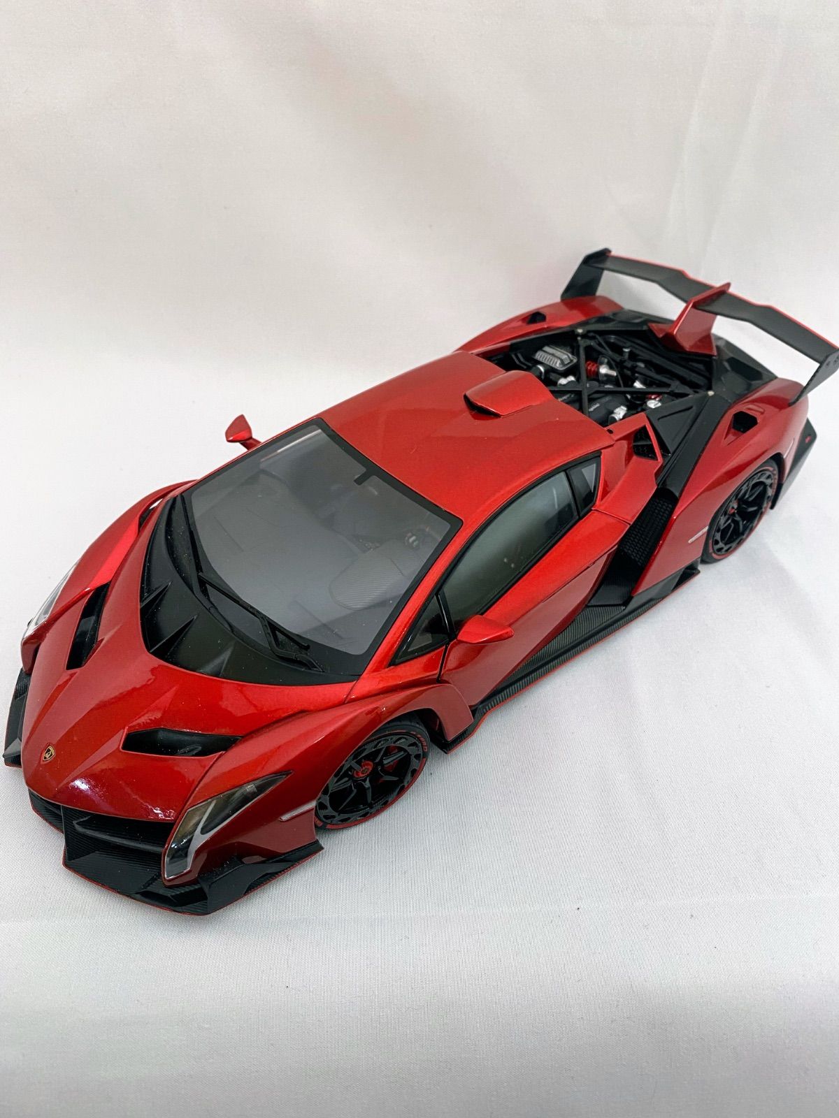 AUTOart LAMBORGHINI VENENO red