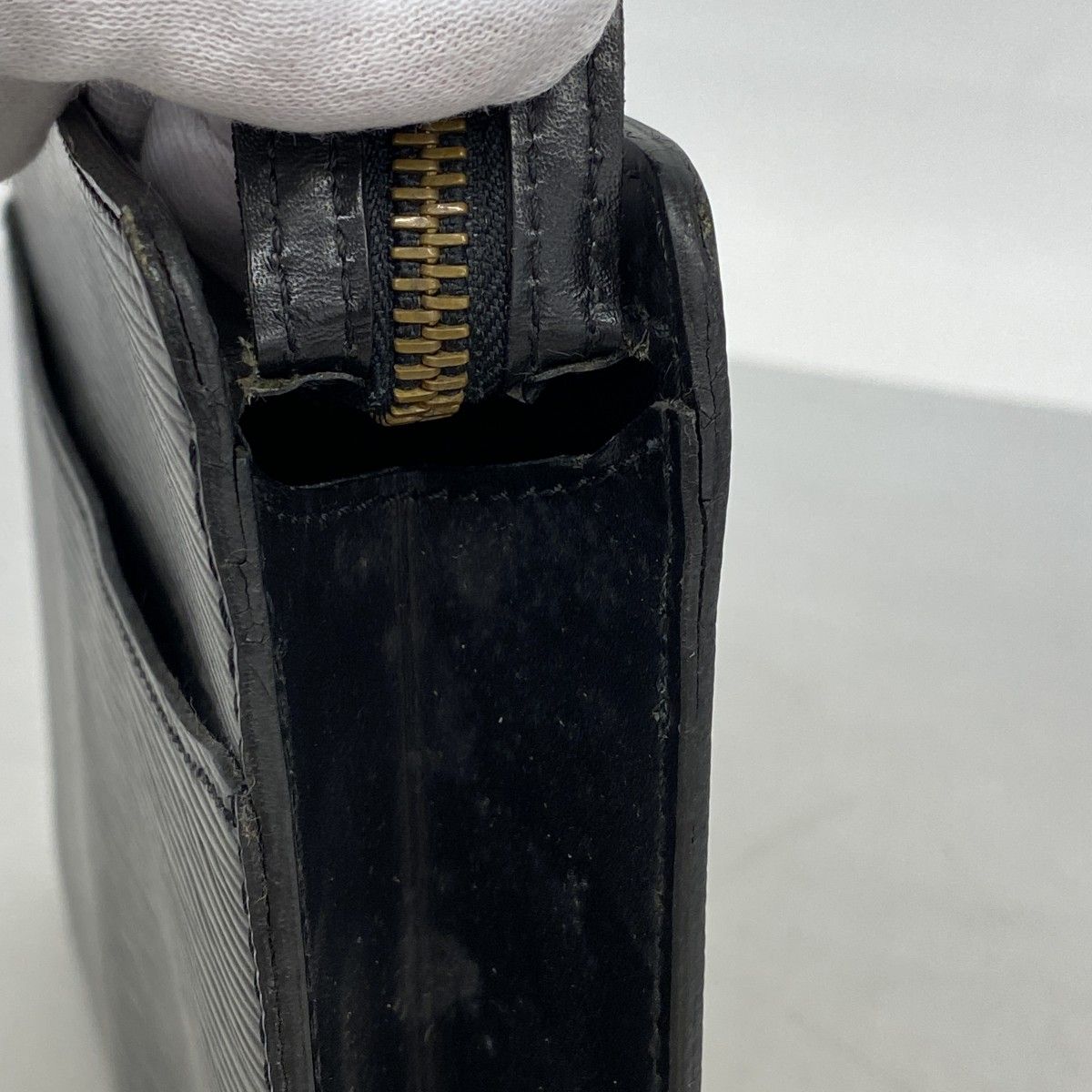 【6ec1817-k】ルイヴィトン クラッチバッグ エピ ポシェットオム M52522 ノワール【中古】メンズ 【6ec1817-k】ルイヴィトン クラッチバッグ エピ ポシェットオム M52522 ノワール【中古】メンズ