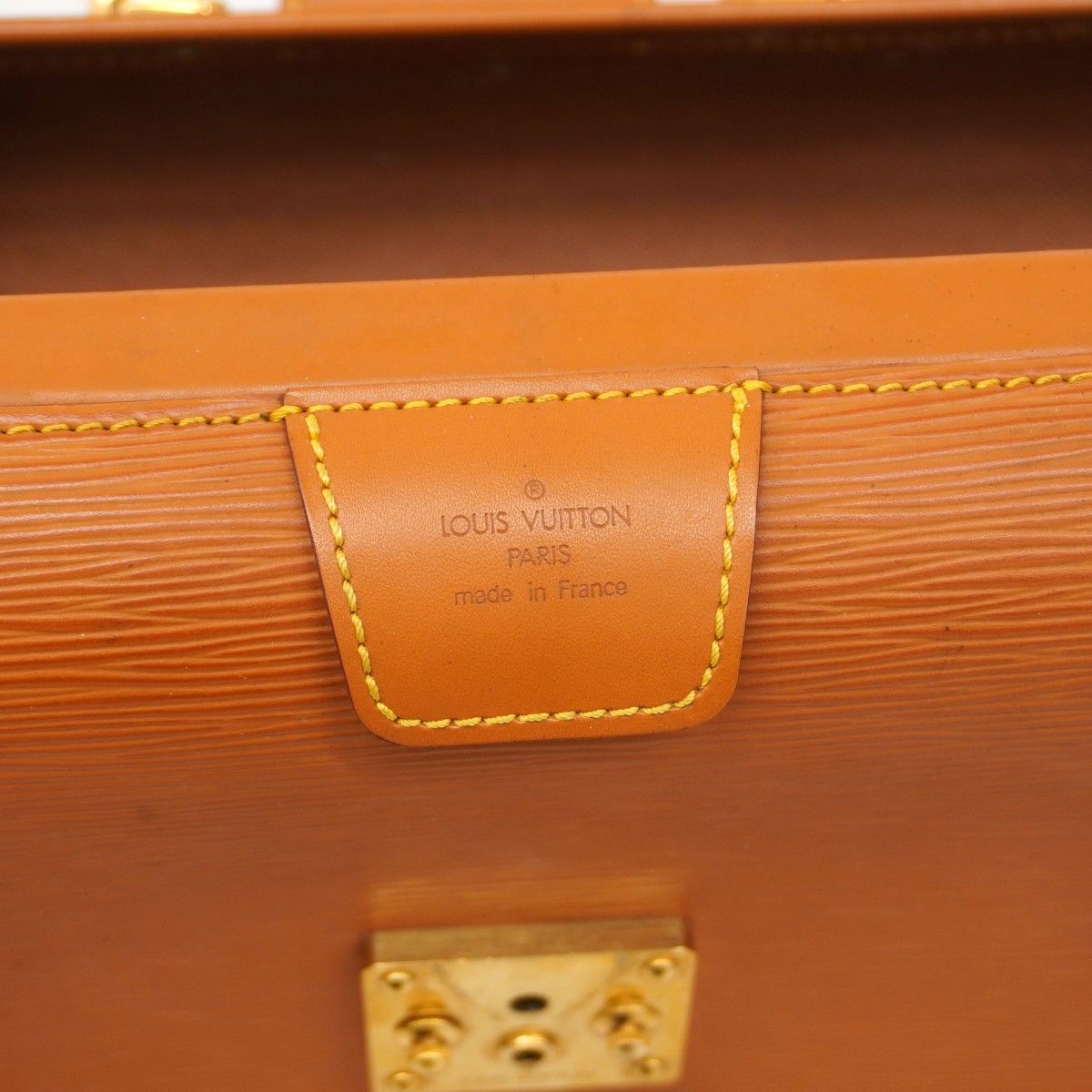 【6ec2110】ルイヴィトン ブリーフケース エピ セルヴィエットフェルモワール M54358 ジパングゴールド【中古】メンズ