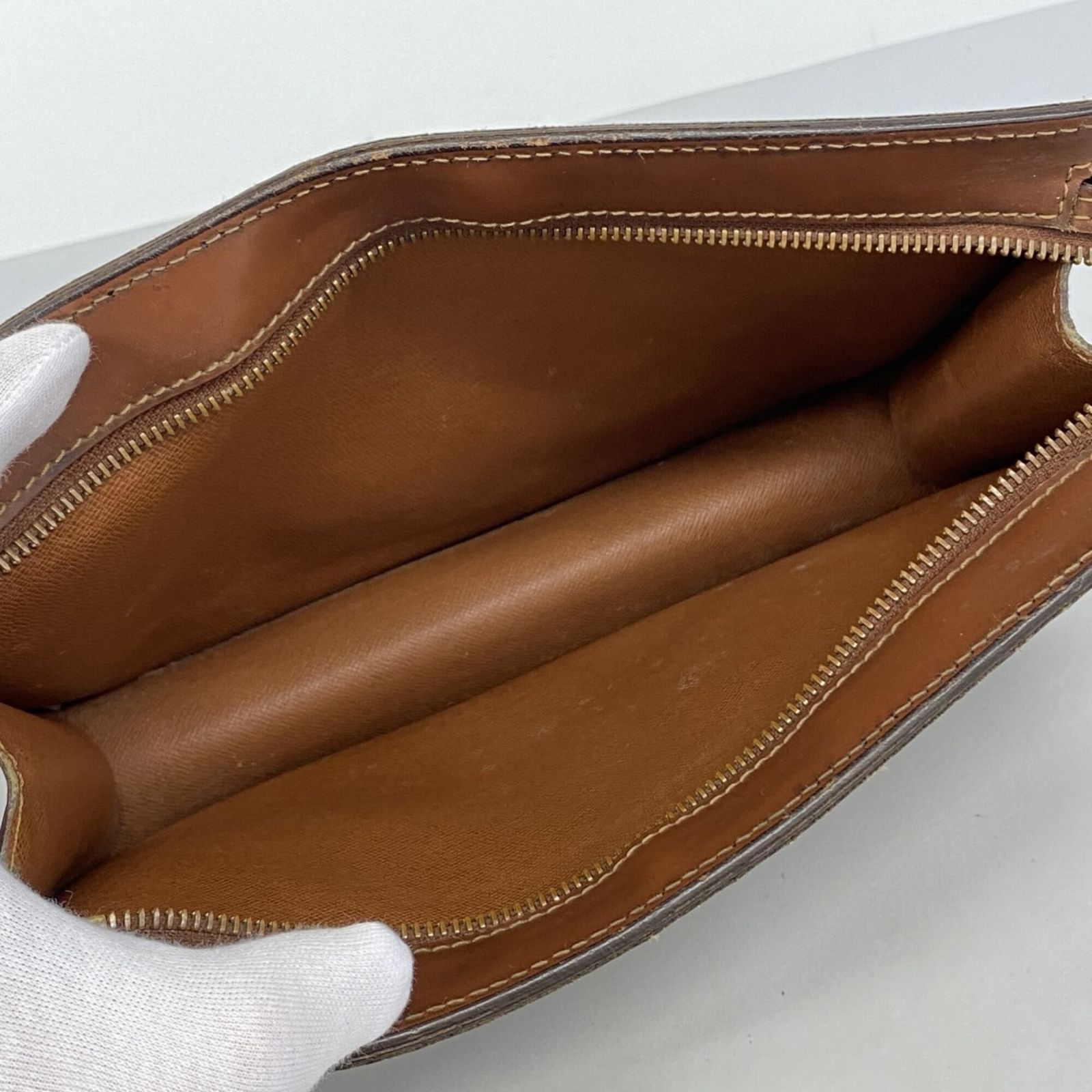 ルイ・ヴィトン(Louis Vuitton) ルイ・ヴィトン クラッチバッグ モノグラム ポシェットオム M51795 ブラウンメンズ ルイ・ヴィトン(Louis Vuitton) ルイ・ヴィトン クラッチバッグ モノグラム ポシェットオム M51795 ブラウンメンズ