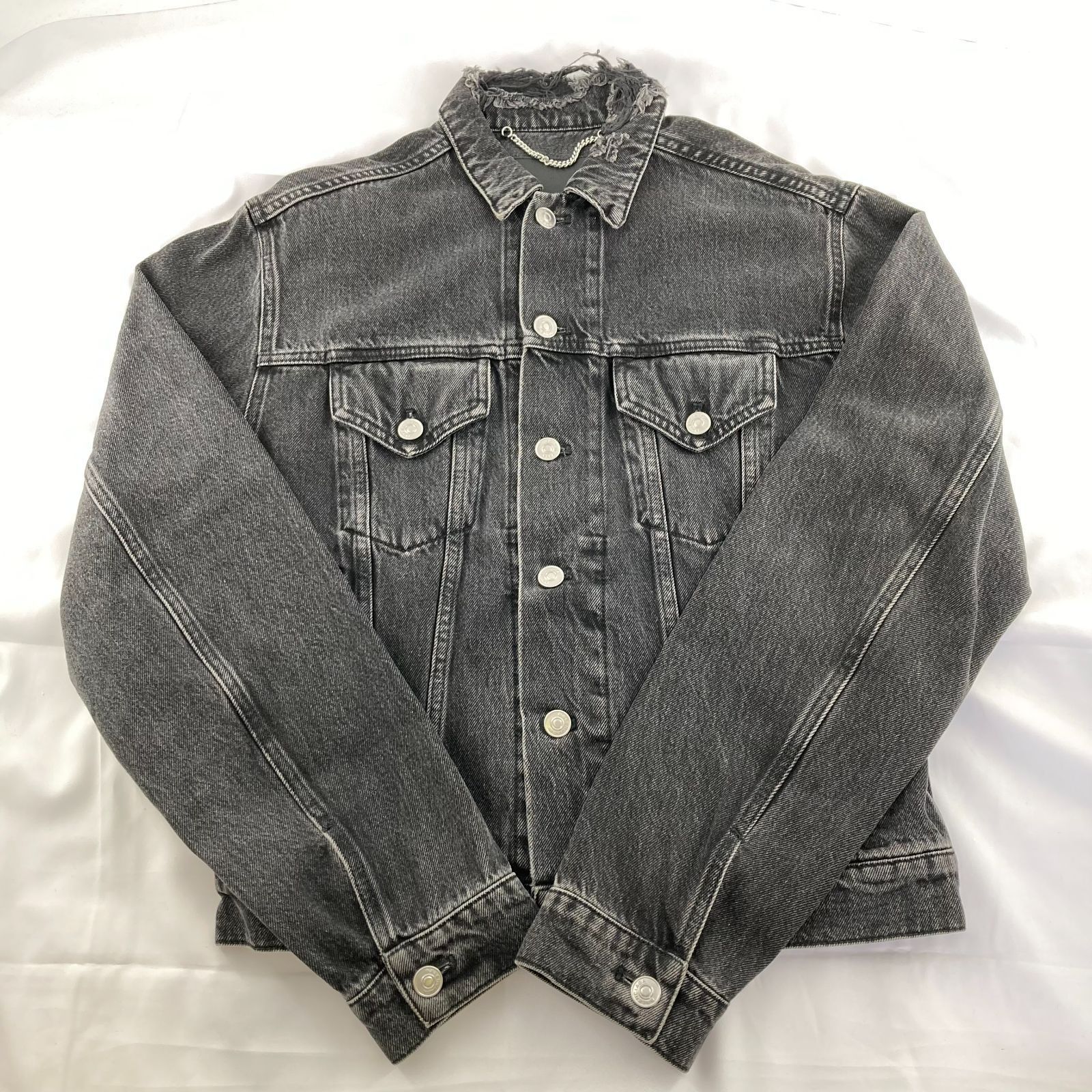 BALENCIAGA(バレンシアガ) 18SS シンンナーズ バック刺繍 489847