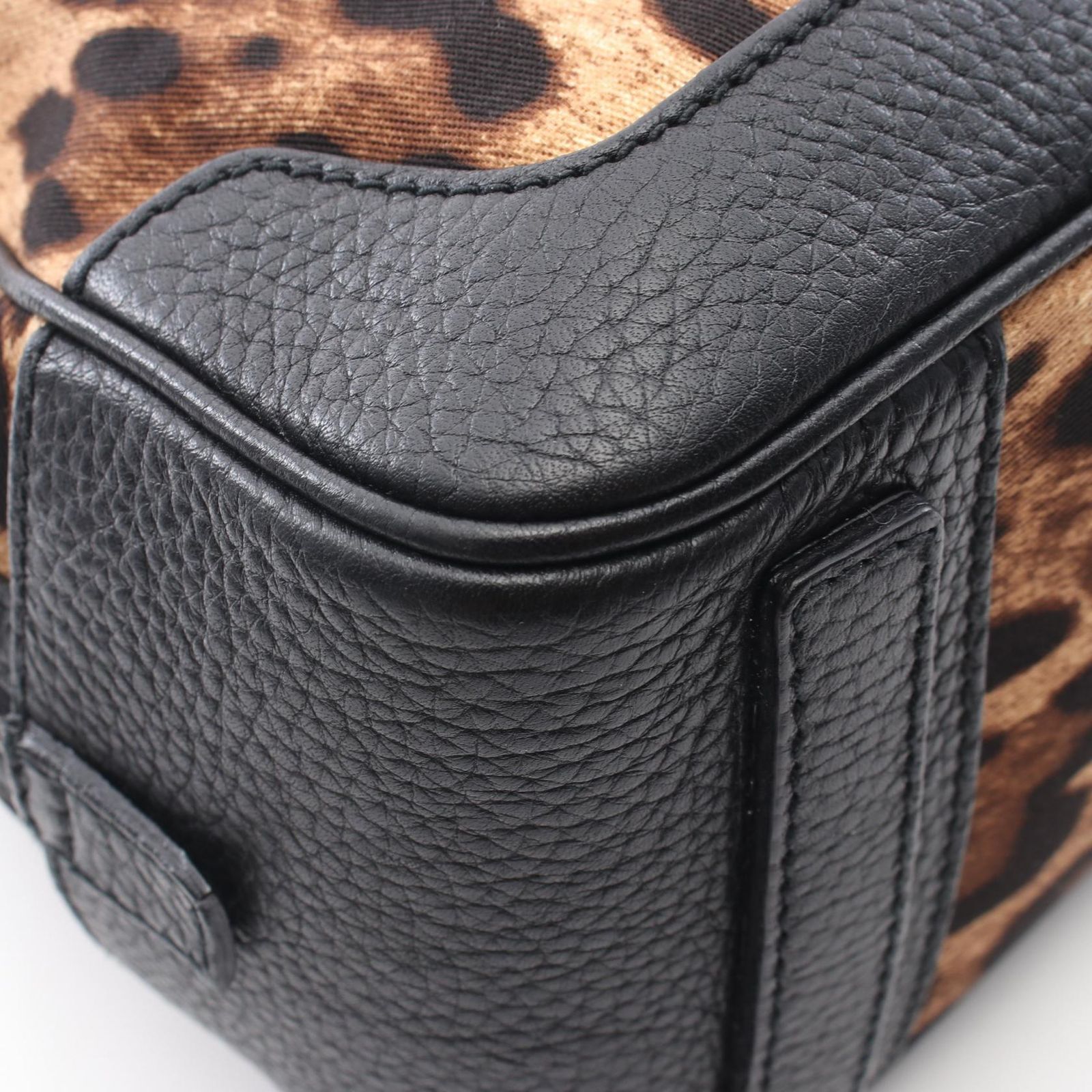 DOLCE & GABBANA ドルチェアンドガッバーナ レオパード トートバッグ