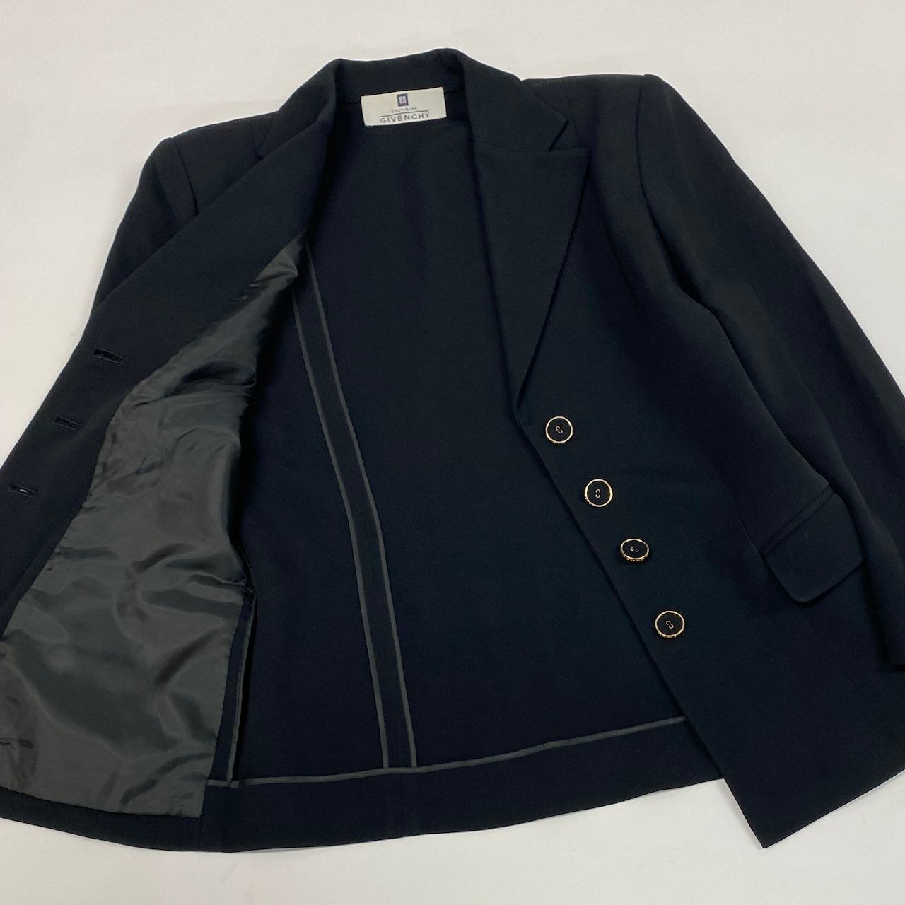 24e14 GIVENCHY ジバンシィ テーラードジャケット ゴールドボタン 羽織