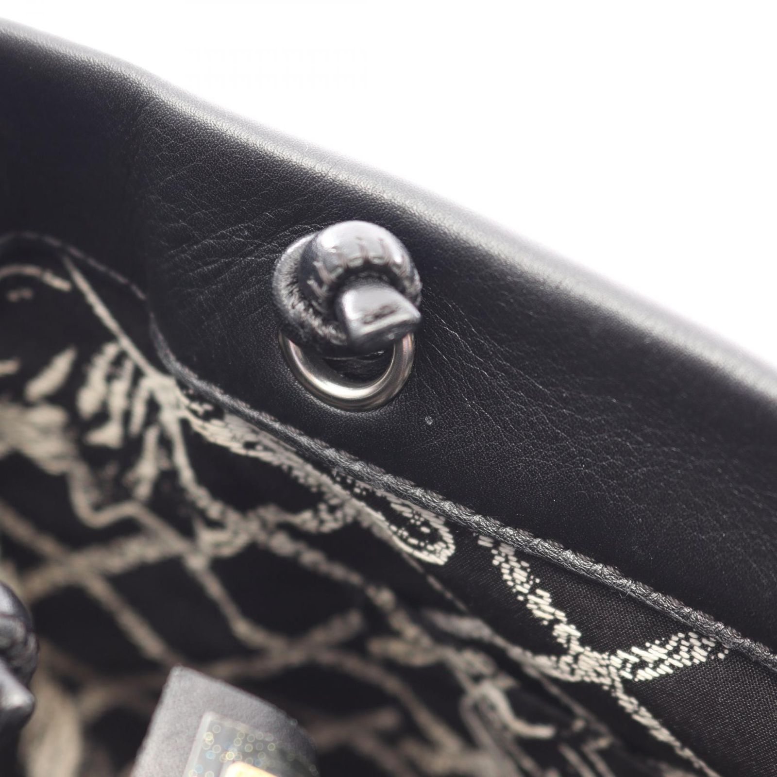 CHANEL シャネル エッセンシャルトートPM トートバッグ - メルカリ