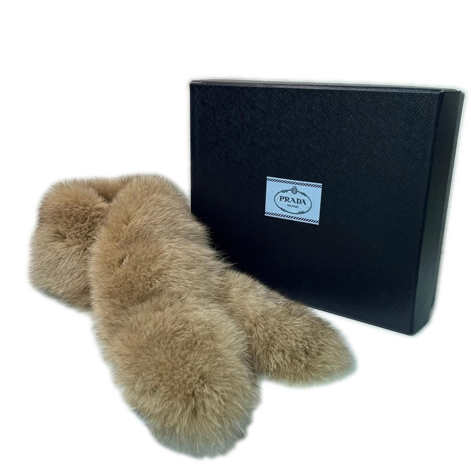 PRADA(プラダ) マフラー ベージュ レディース【中古】