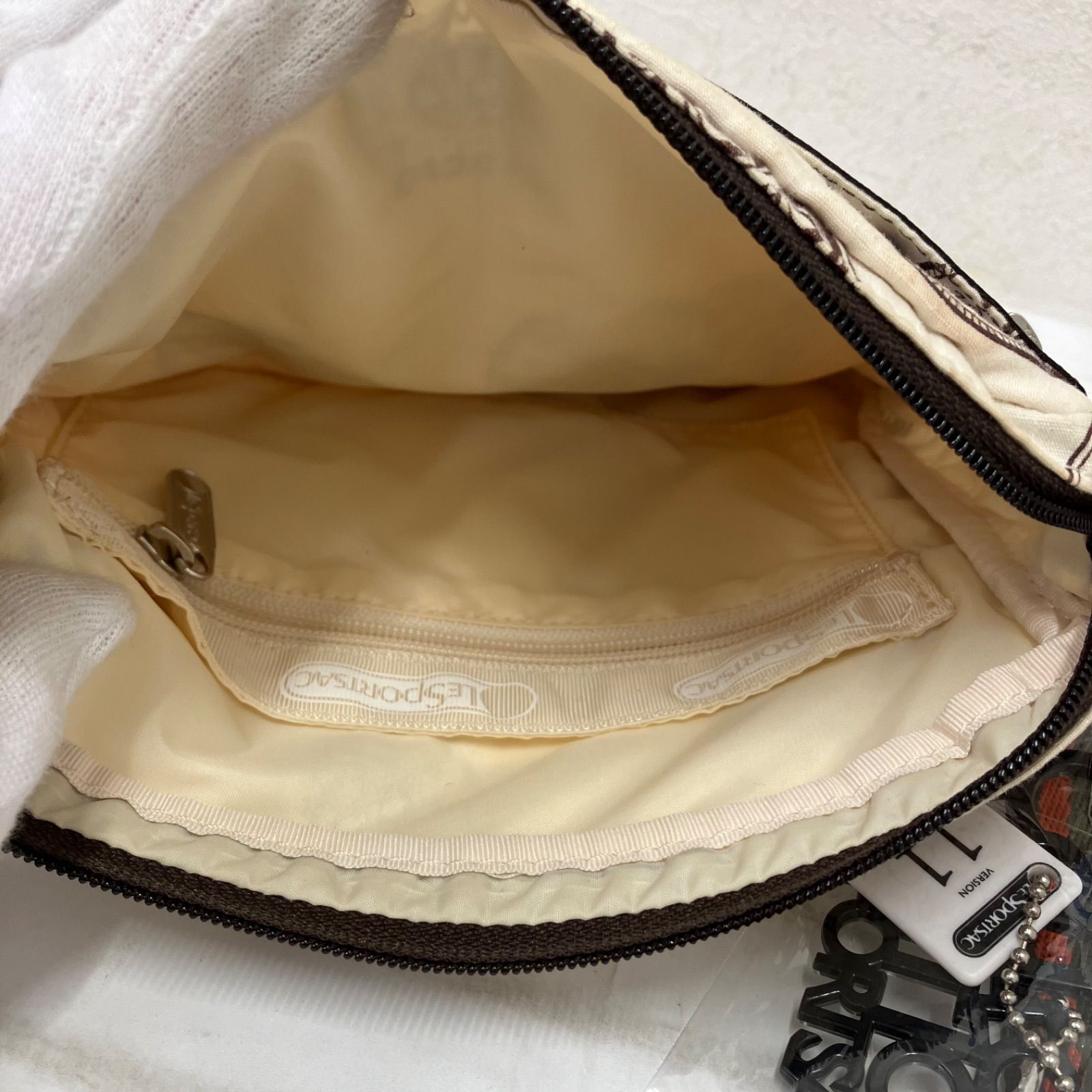 3322 LeSportsac レスポートサック insignia インシグニア 日本限定 