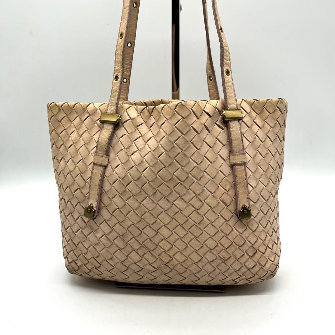 BOTTEGA VENETA ボッテガヴェネタ イントレチャート 編み込み レザー 