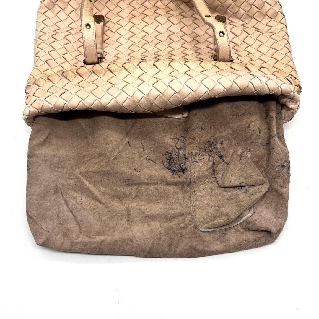 BOTTEGA VENETA ボッテガヴェネタ イントレチャート 編み込み レザー 