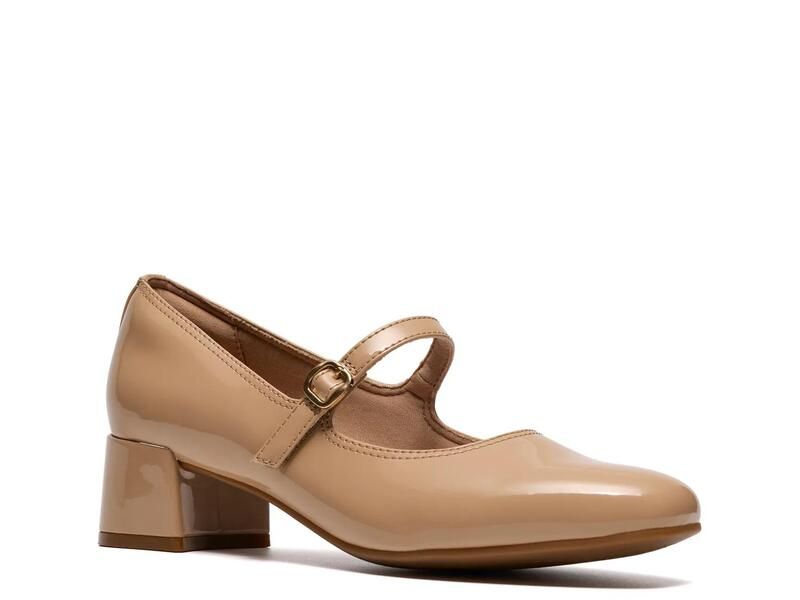 クラークス レディース シューズ パンプス Clarks Iridessa Rae Mary Jane Pump Beige Patent ベージュ