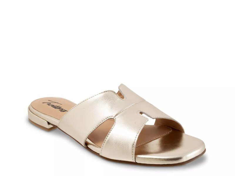 トロッターズ レディース シューズ サンダル Trotters Nell Sandal Gold Metallic ゴールド