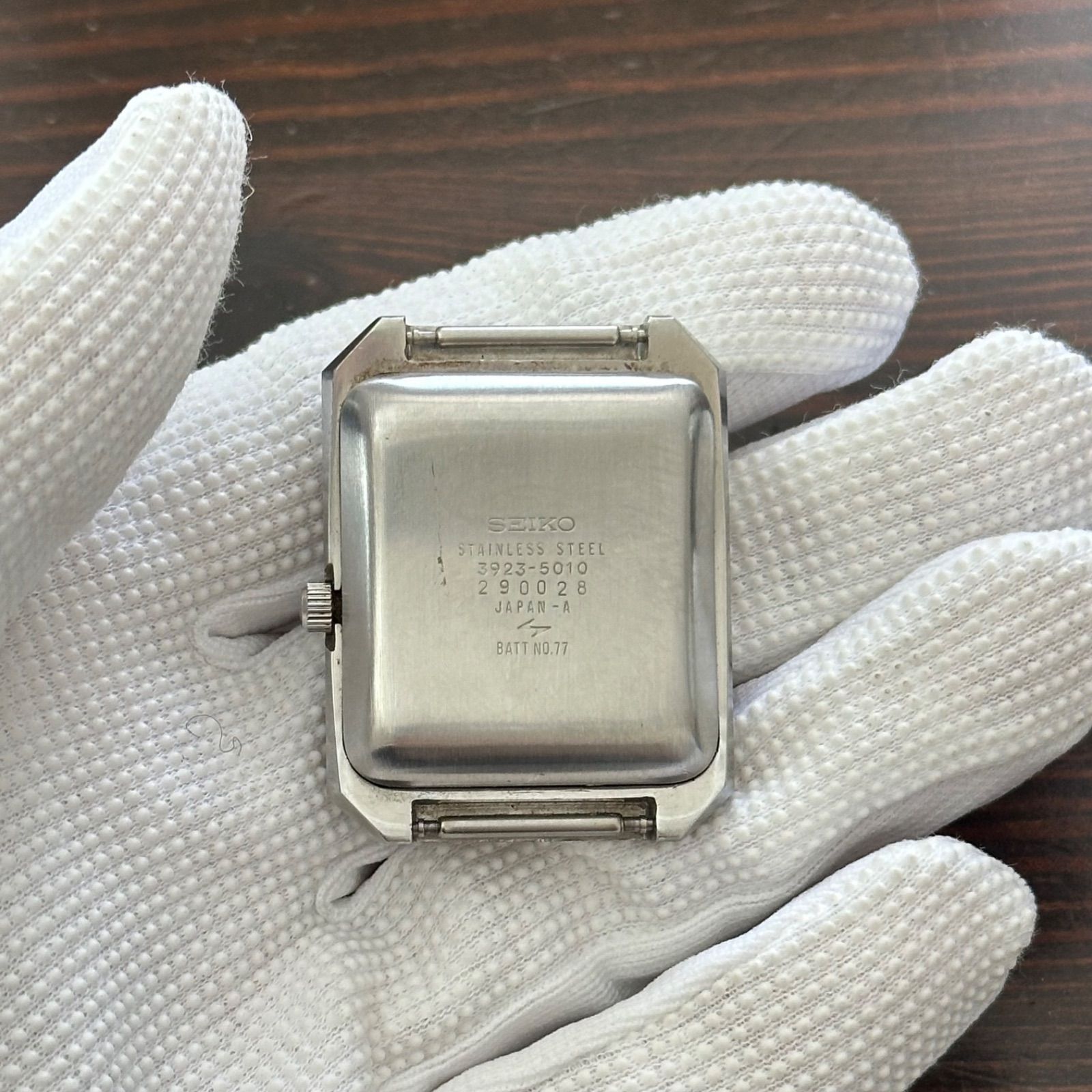 ジャンク】SEIKO quartz V.F.A. 3923-5010 傷あり - メルカリ