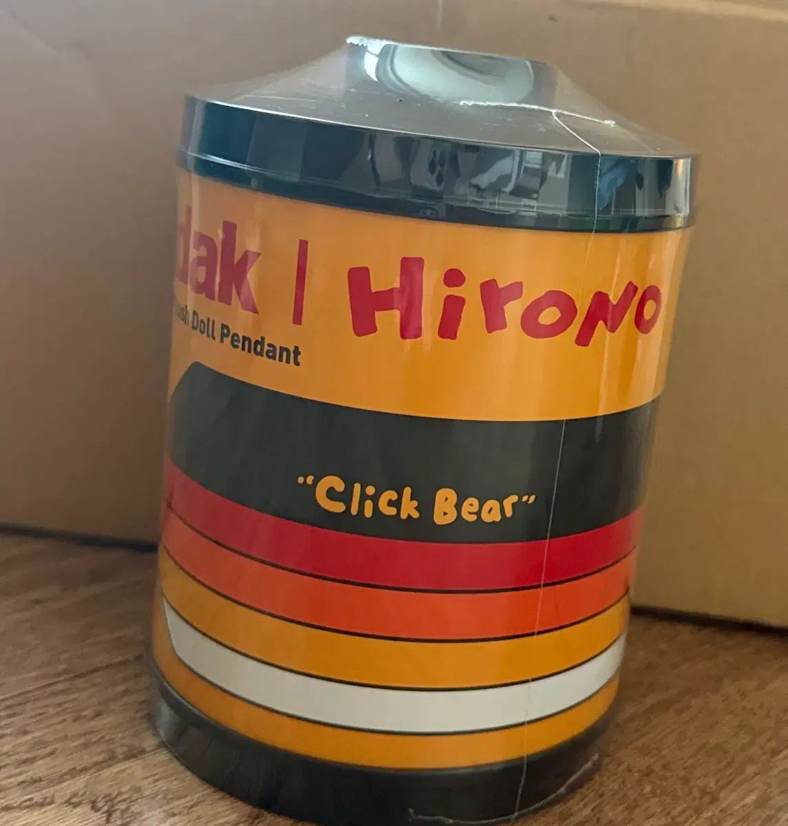 ヒロノ X KODAK(コダック) レインコート クマのぬいぐるみ キーホルダー 出品 11,421円