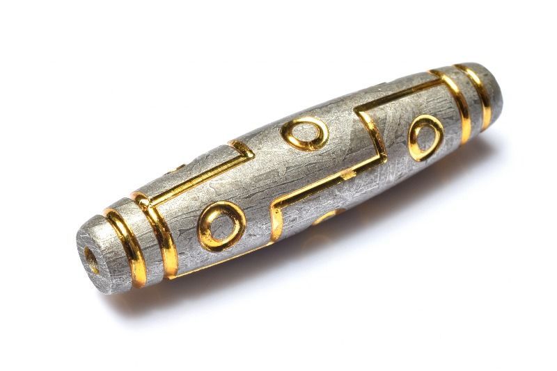 高品質◇粒売り アルタイ隕石(メテオライト)　45x11mm　九眼天珠 ビーズ 1個売り パワーストーン 天然石 _PRG2531