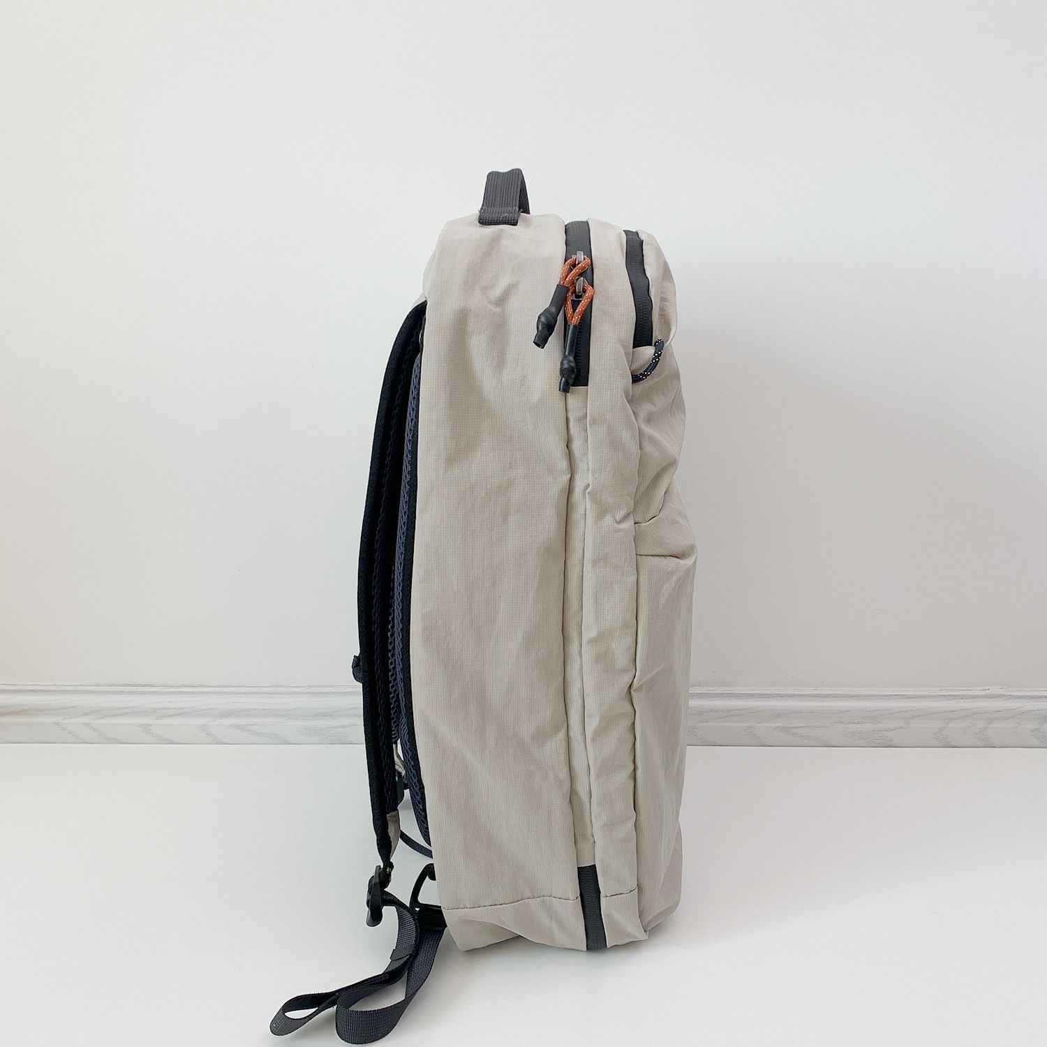 bellroy ベルロイ トラベルパック Lite Travel Pack 30L スッキリ収納 
