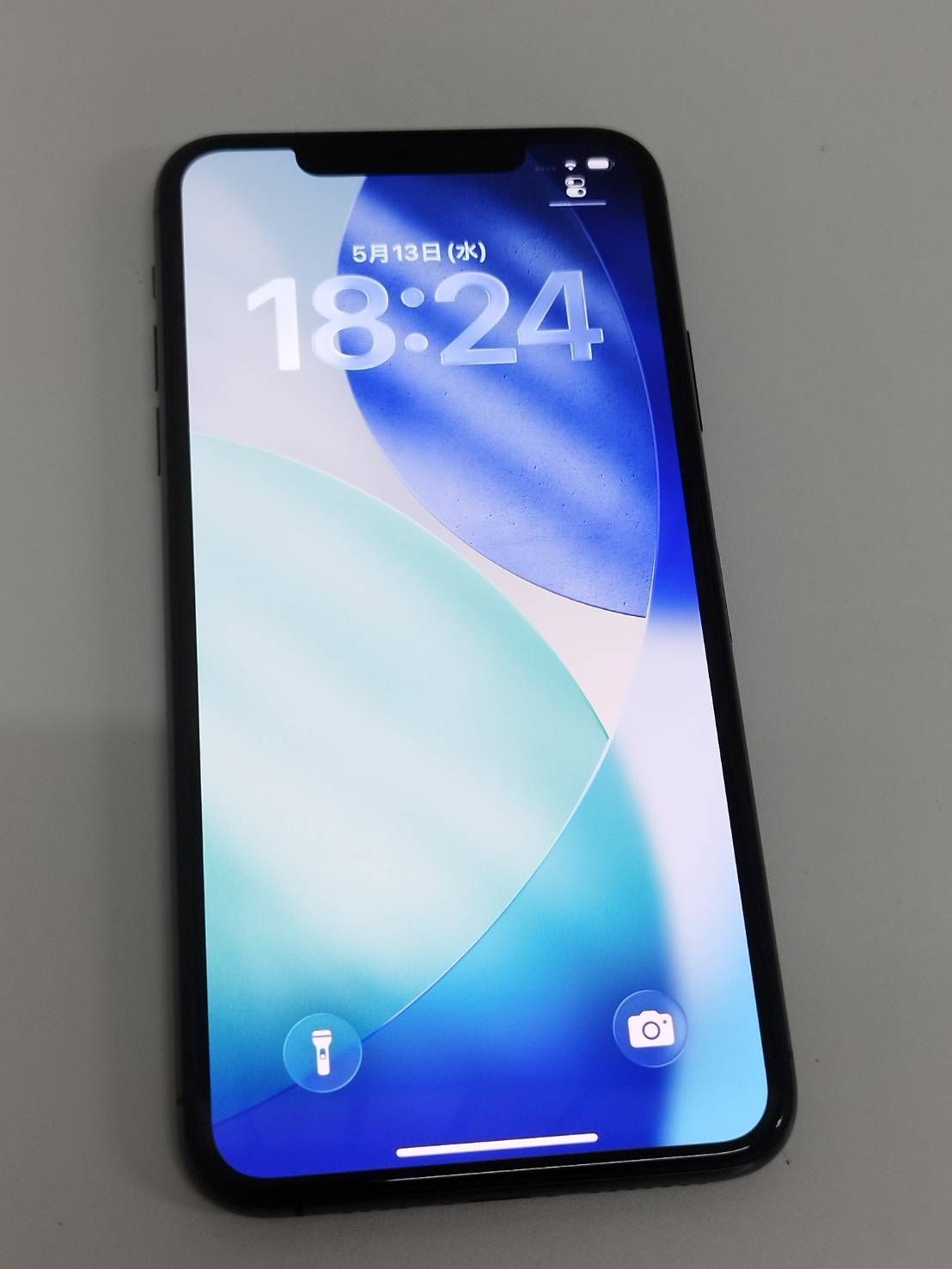 【SIMフリー】iPhone 11 Pro Max/A2218/512GB/スペースグレイ〈MWHN2J/A〉